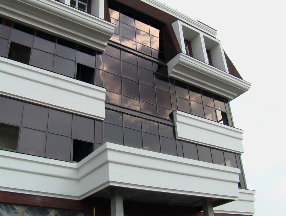 фасады административных зданий